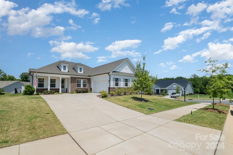 8002 Green Heron Court