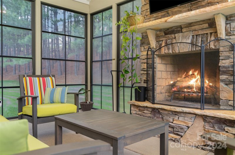 Property image 5 at 9052 Mossy Hill Lane, Fort Mill, SC 29707