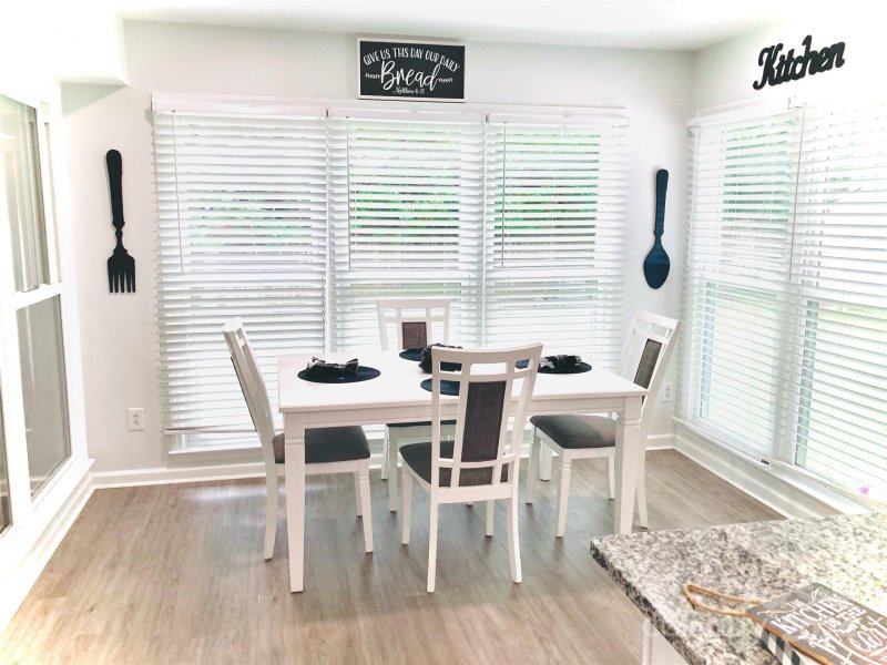 Property image 4 at 13614 Strathaven Drive, Matthews, NC 28105