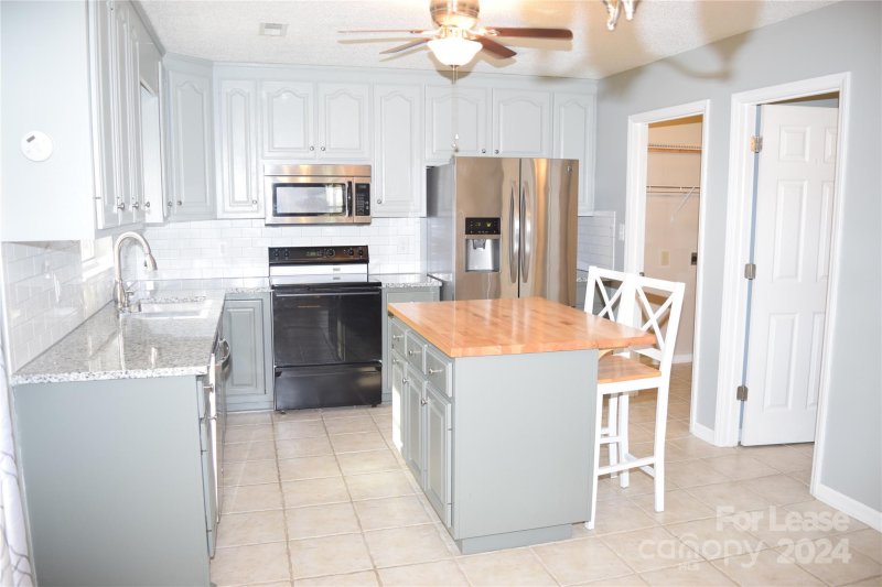 Property image 3 at 1543 16th Avenue, Hickory, NC 28601