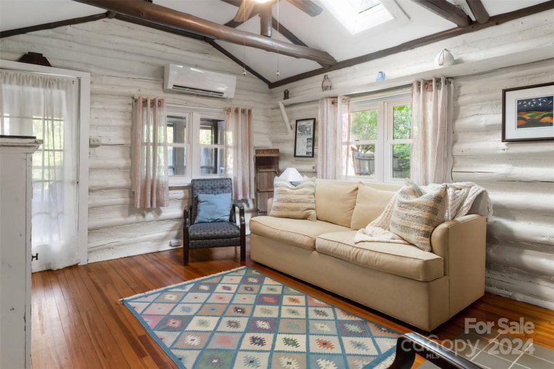 Property image 4 at 35 Azalea Drive, Asheville, NC 28805