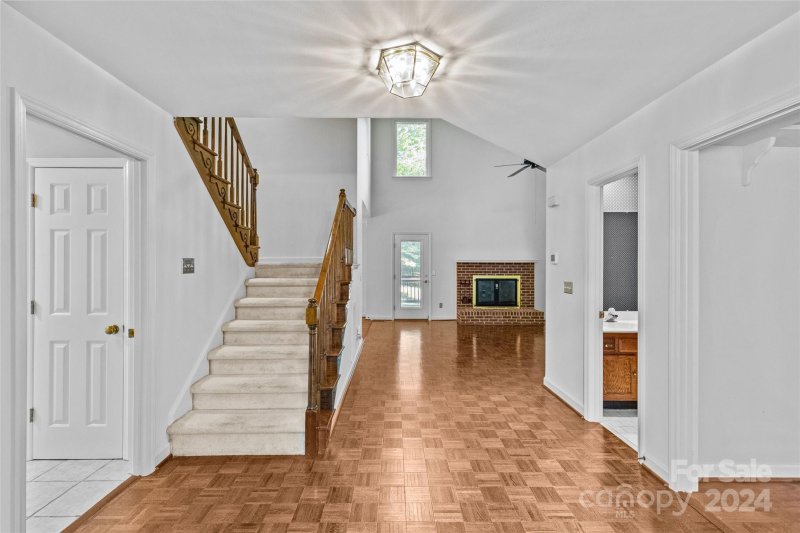 Property image 2 at 5206 Dunrobin Lane, Charlotte, NC 28226