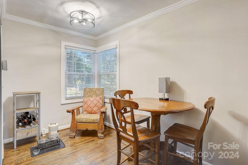 Property image 5 at 209 Wakefield Drive, Charlotte, NC 28209