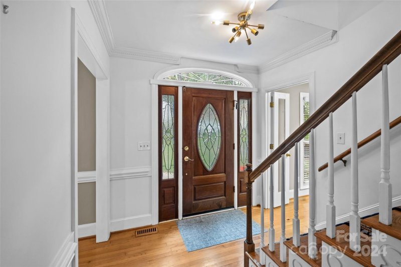 Property image 4 at 5535 Kincross Lane, Charlotte, NC 28277