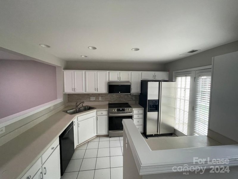 Property image 4 at 11907 Maria Ester Court, Charlotte, NC 28277