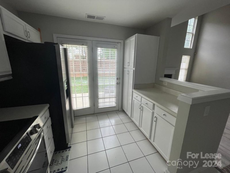 Property image 5 at 11907 Maria Ester Court, Charlotte, NC 28277