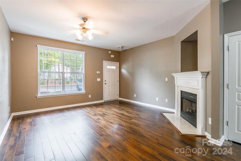 Property image 4 at 918 Coffee Tree Lane, Rock Hill, SC 29732