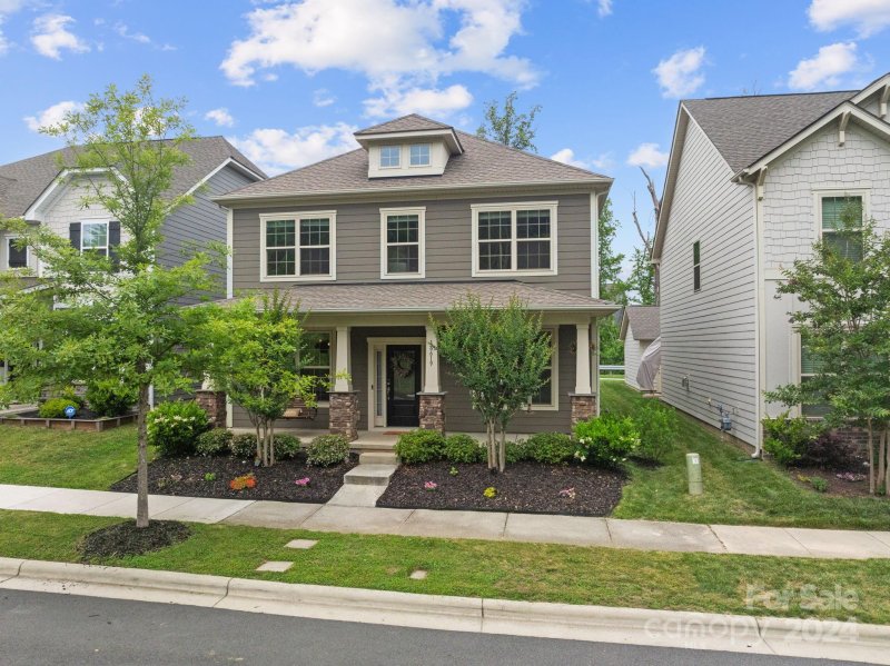 Property image 2 at 16619 Stonecutter Lane, Davidson, NC 28036