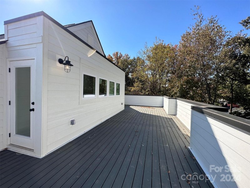 Property image 2 at 1209 E 34th Street, Charlotte, NC 28205