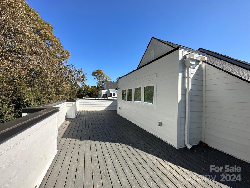 Property image 3 at 1209 E 34th Street, Charlotte, NC 28205