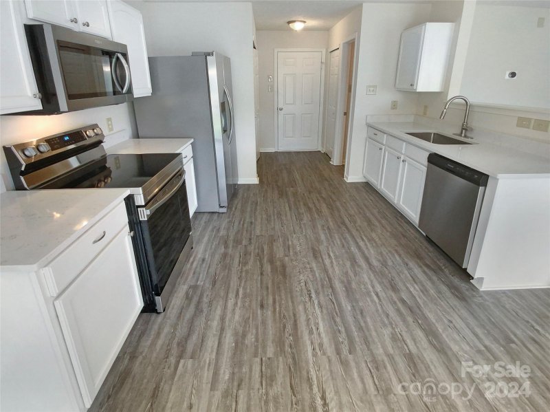 Property image 2 at 6314 Salamander Run Lane, Charlotte, NC 28215