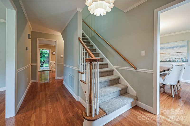 Property image 3 at 5618 Ivygate Lane, Charlotte, NC 28226