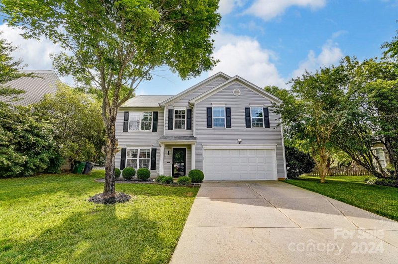 Property image 2 at 2123 Kenwood Terrace Drive, Matthews, NC 28105