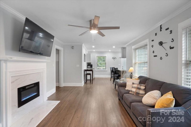 Property image 5 at 1958 Garibaldi Avenue, Charlotte, NC 28208