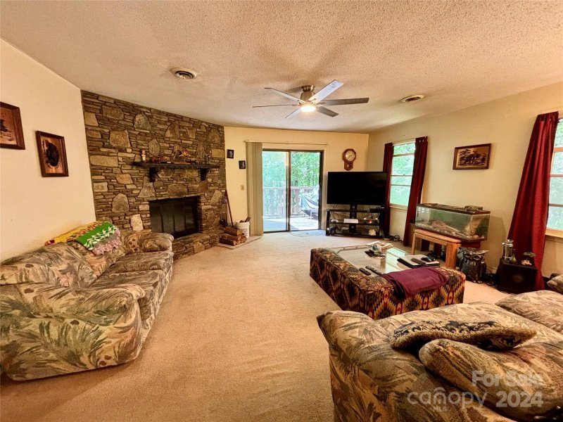 Property image 4 at 161 Timberlane Drive, Etowah, NC 28729