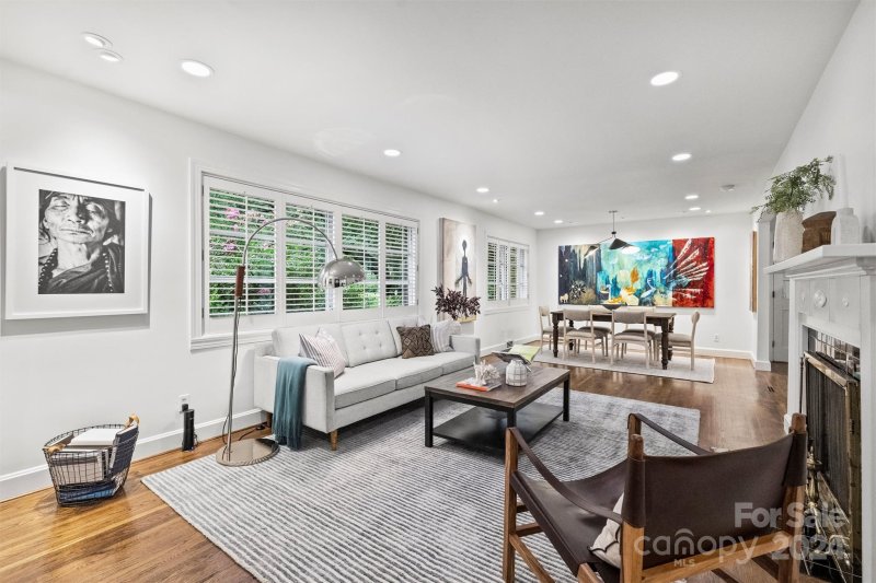 Property image 3 at 3311 Campbell Drive, Charlotte, NC 28205