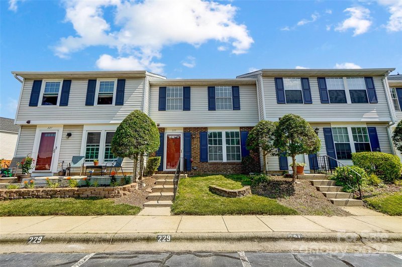 229 Water Oak Drive