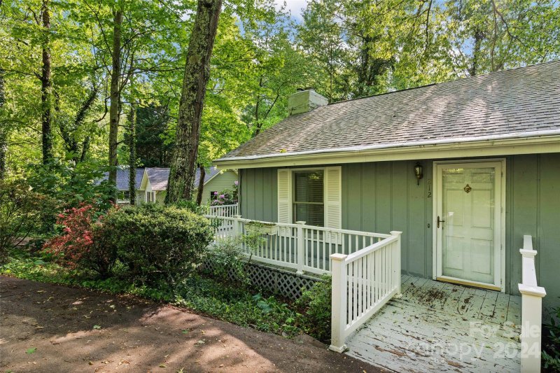 Property image 2 at 212 Crescent Drive, Lake Junaluska, NC 28745