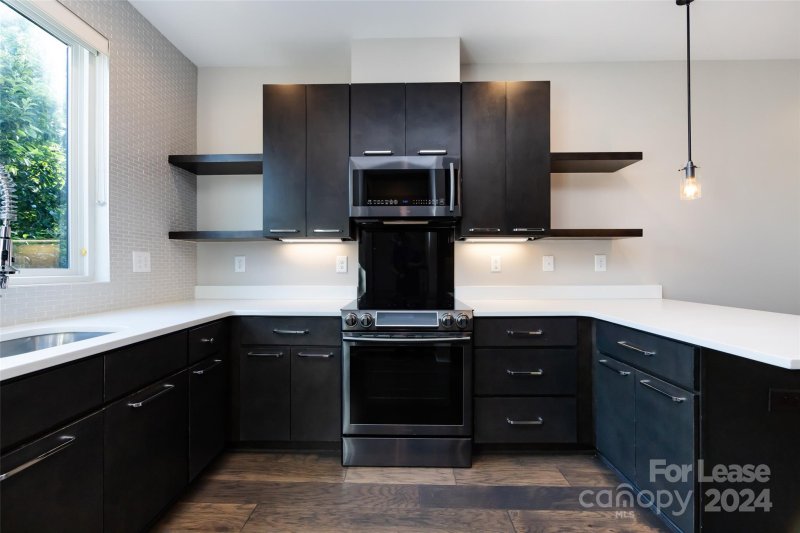 Property image 3 at 237 Domain Way, Charlotte, NC 28203