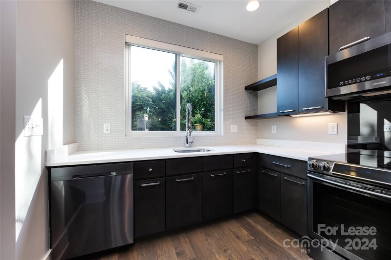 Property image 5 at 237 Domain Way, Charlotte, NC 28203