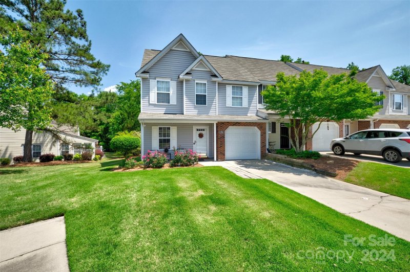 Property image 2 at 1391 Walnut Hill Drive, Rock Hill, SC 29732