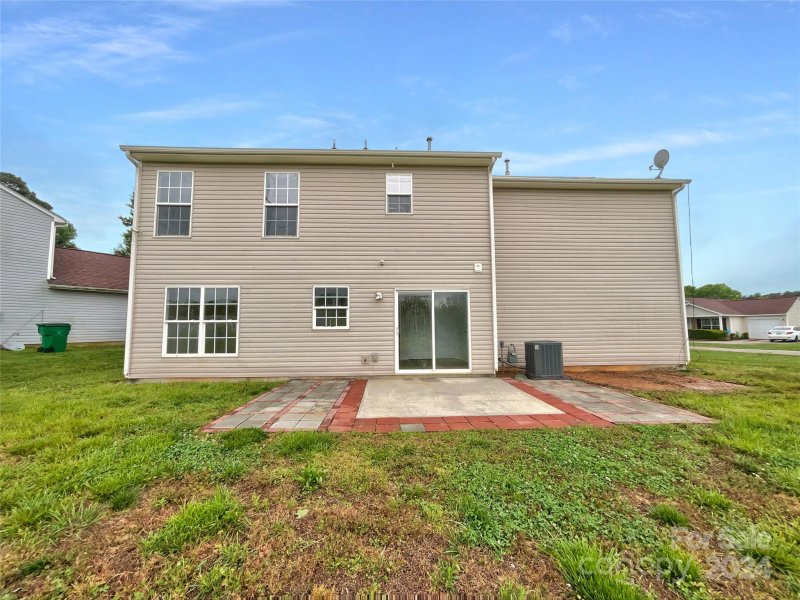 Property image 5 at 7105 Streator Court, Charlotte, NC 28216