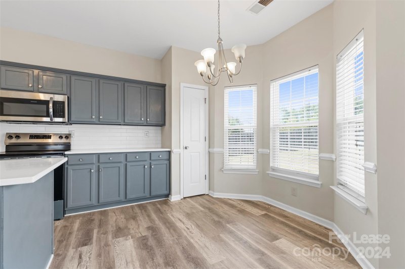 Property image 4 at 16061 Stuarts Draft Court, Charlotte, NC 28278