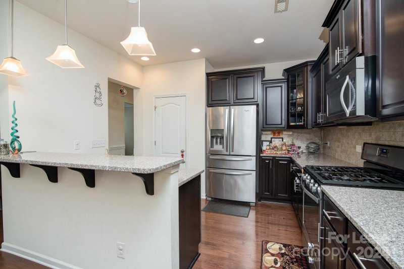 Property image 5 at 10531 Royal Winchester Drive, Charlotte, NC 28277