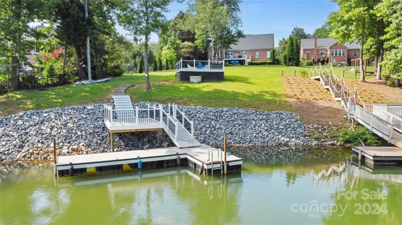 Property image 4 at 2474 Green Point Lane, Denver, NC 28037