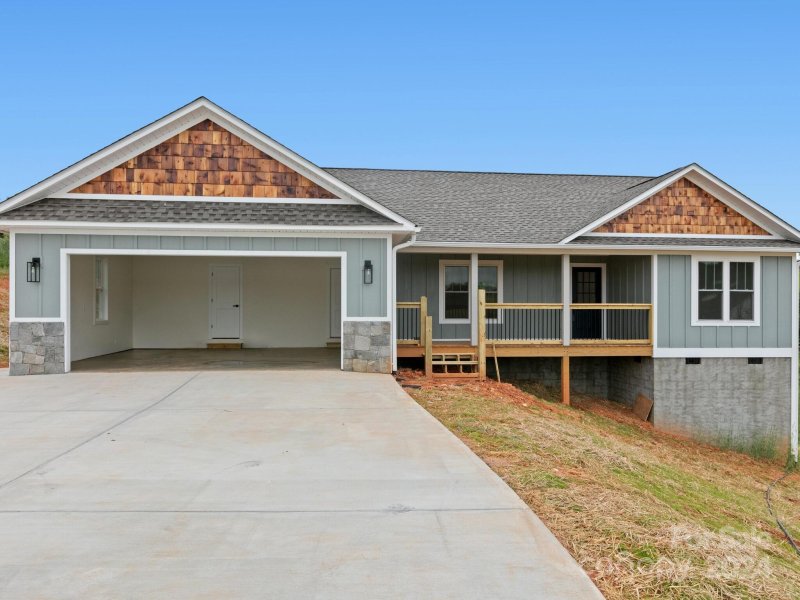 Property image 3 at 1038 Morlin Acres Drive, Marshall, NC 28753