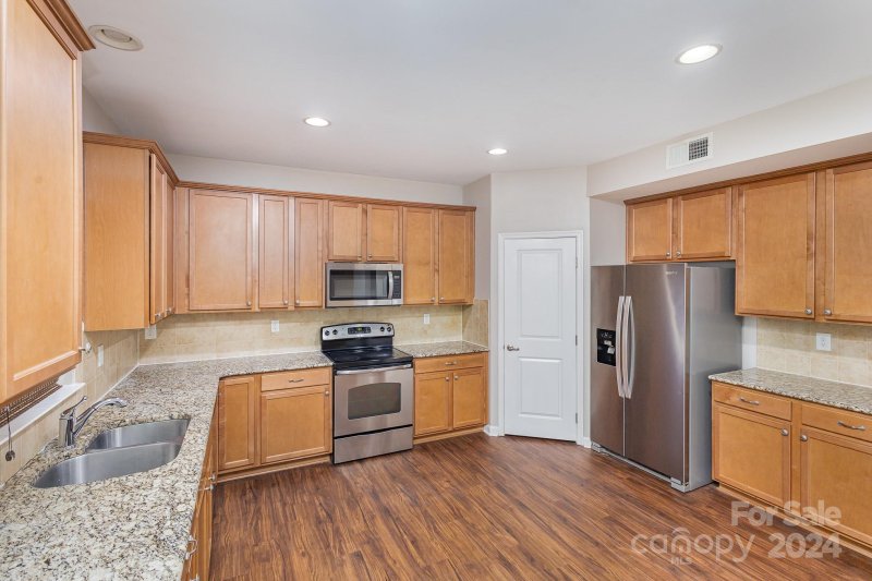 Property image 5 at 3075 Robusta Court, Gastonia, NC 28056