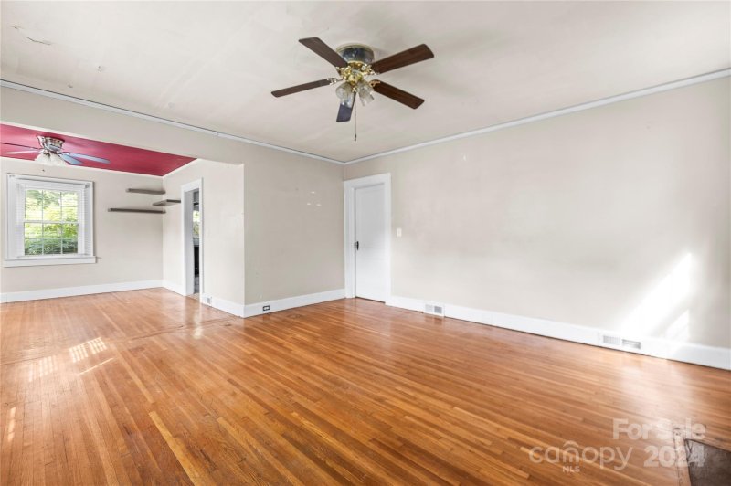 Property image 4 at 1404 Mcarver Street, Gastonia, NC 28052