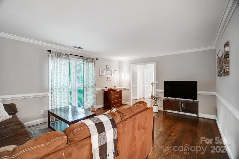 Property image 3 at 9611 Leeswood Lane, Matthews, NC 28105