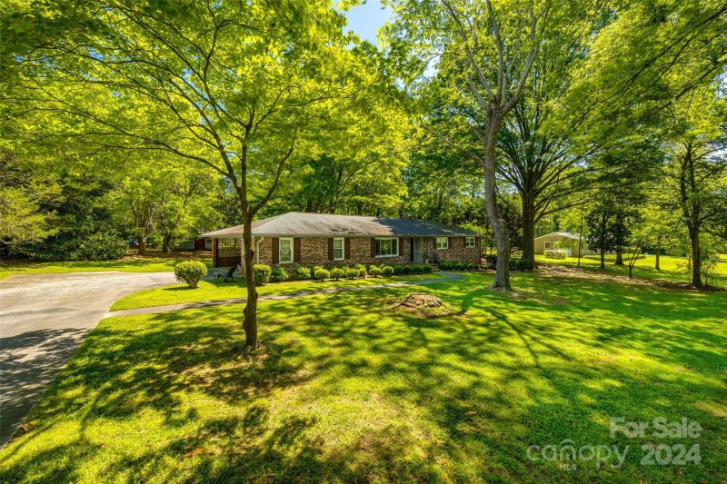 3808 Pine Cove Drive