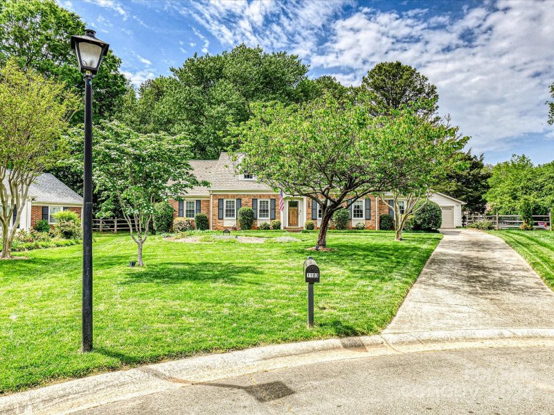 Property image 2 at 1103 Berry Ridge Road, Charlotte, NC 28270