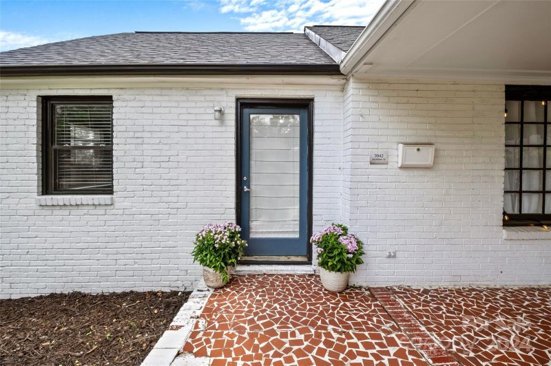 Property image 4 at 3942 Mcmillan Street, Charlotte, NC 28205