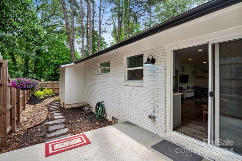 Property image 5 at 1901 Herrin Avenue, Charlotte, NC 28205