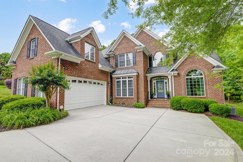 Property image 3 at 1309 Goldsboro Court, Rock Hill, SC 29732