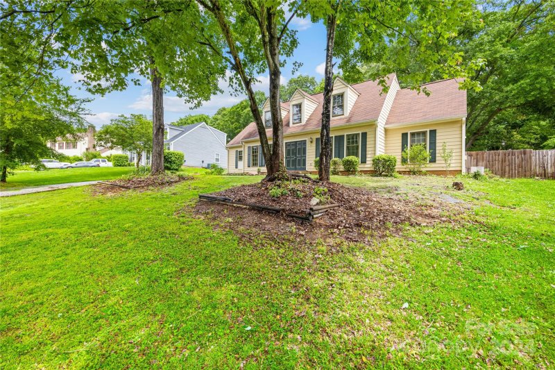 Property image 2 at 4818 Shadow Moss Court, Charlotte, NC 28227