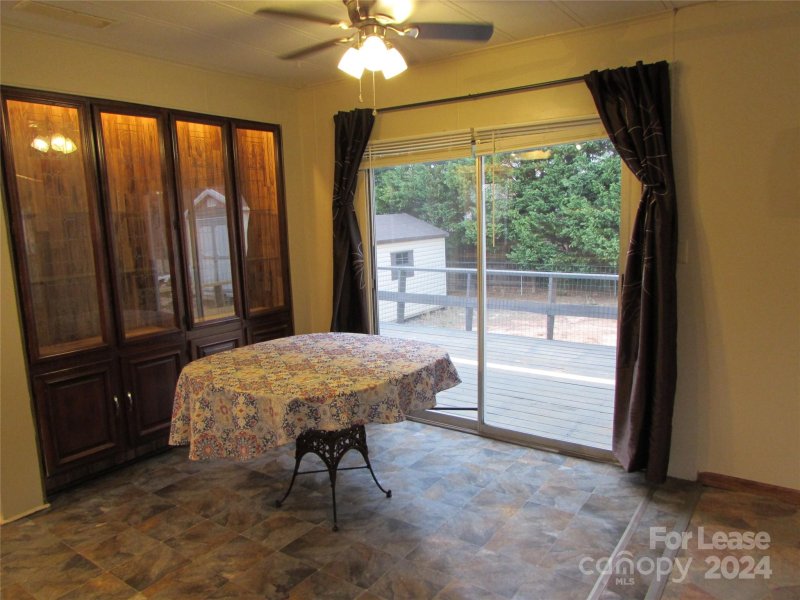 Property image 2 at 124 Cove View Drive, Mooresville, NC 28117