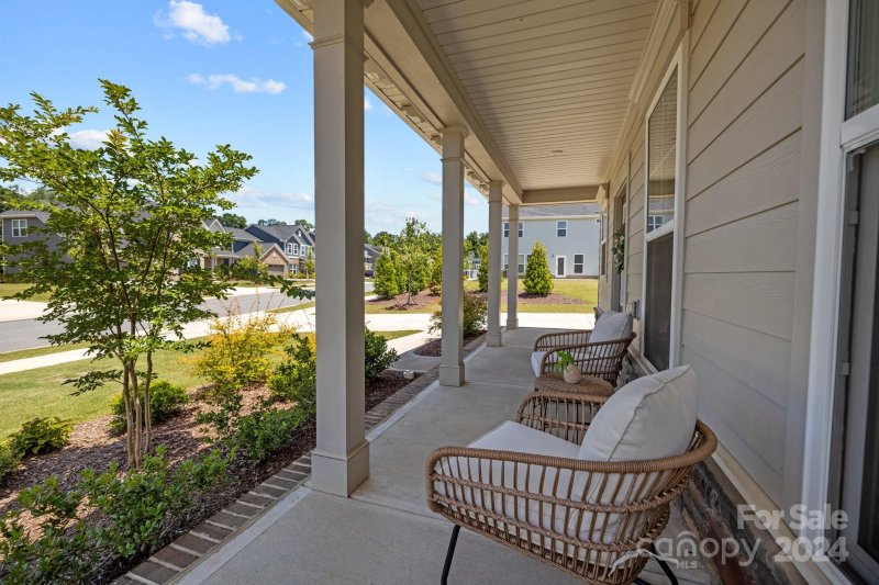 Property image 3 at 938 Southstone Drive, Matthews, NC 28104