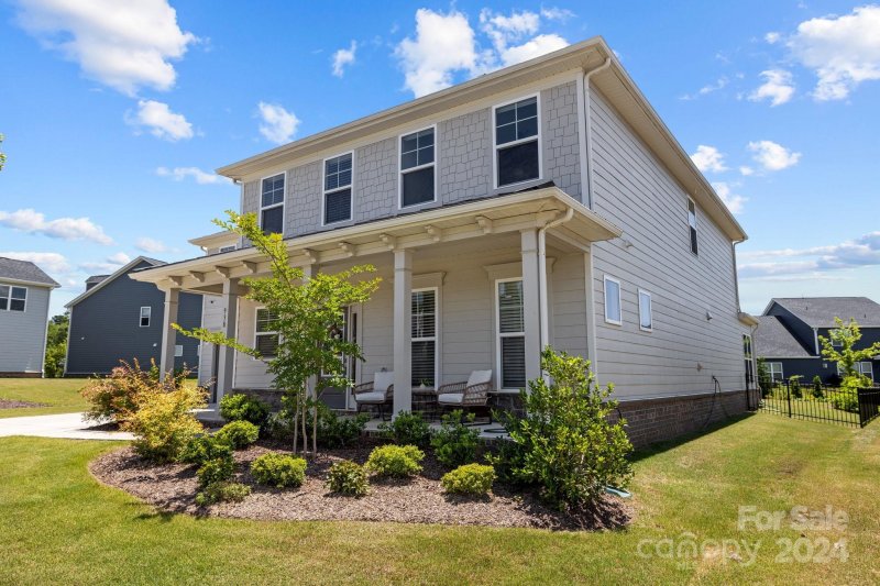 Property image 4 at 938 Southstone Drive, Matthews, NC 28104