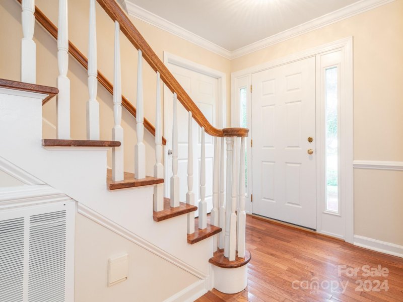 Property image 3 at 300 Chadmore Drive, Charlotte, NC 28270