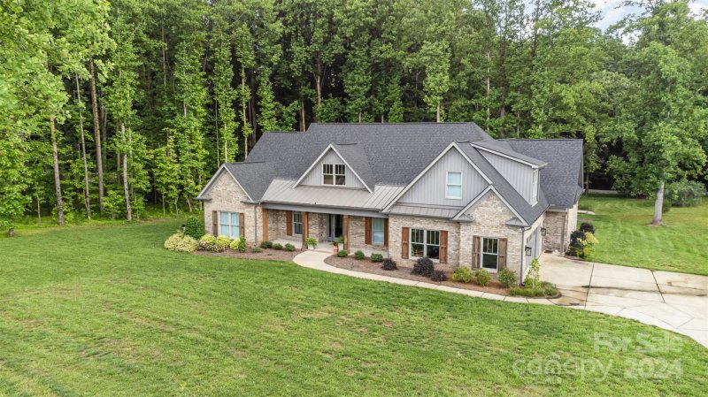 Property image 2 at 200 Barra Drive, Waxhaw, NC 28173