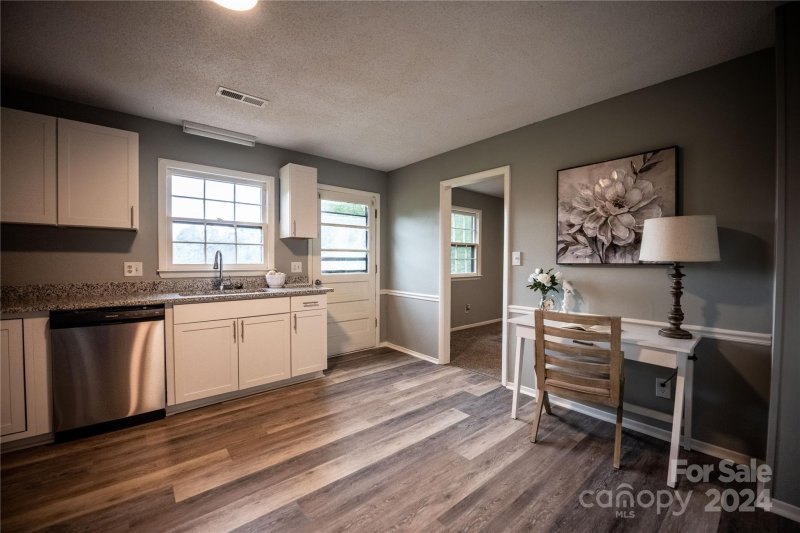 Property image 3 at 127 Danbury Lane, Statesville, NC 28625