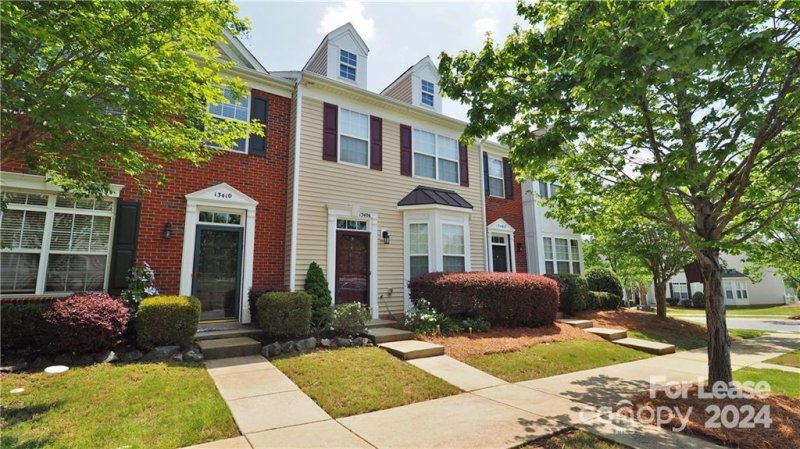 13406 Delstone Drive