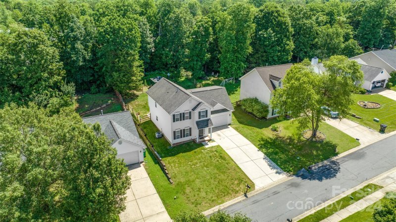 Property image 5 at 12315 Poplar Forest Drive, Charlotte, NC 28278