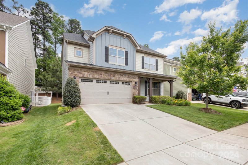 Property image 2 at 227 Blossom Ridge Drive, Mooresville, NC 28117