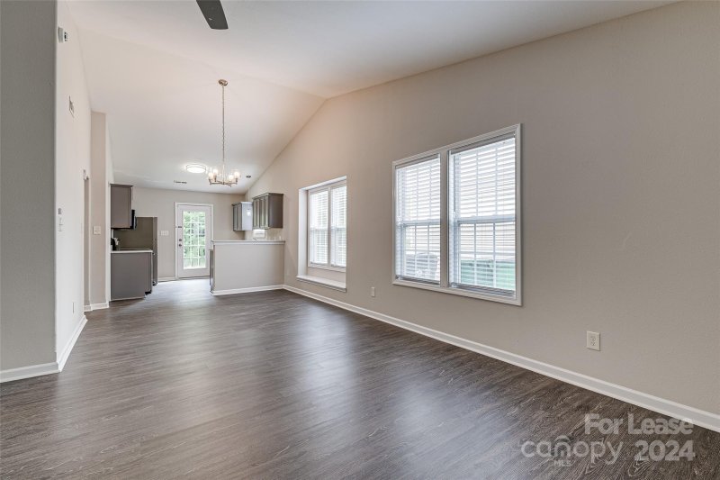 Property image 5 at 2723 Oasis Lane, Charlotte, NC 28214