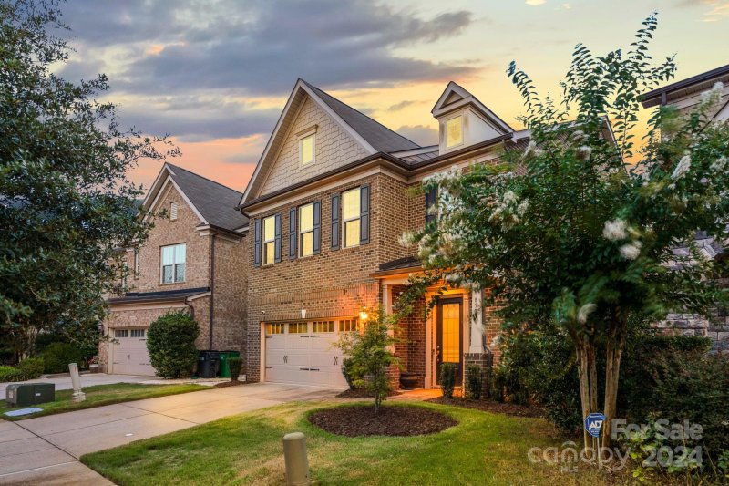 Property image 2 at 8505 Garden View Drive, Charlotte, NC 28277